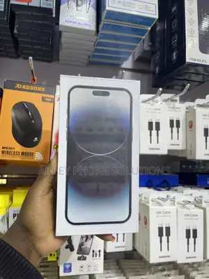 New Apple iPhone 14 Pro Max 256 GB Black