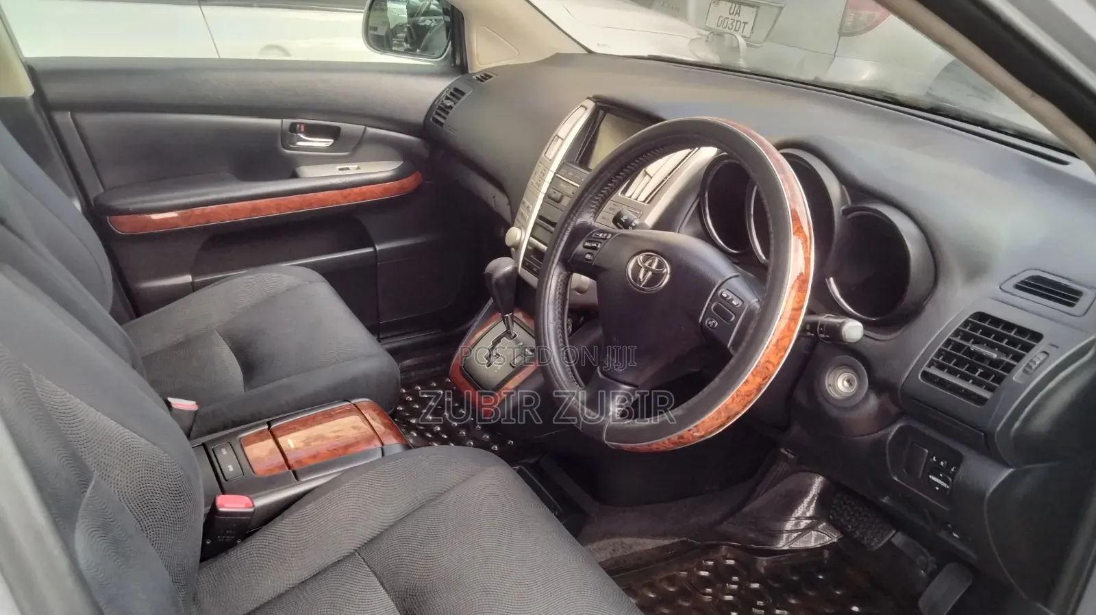 Toyota Harrier 2010 Silver