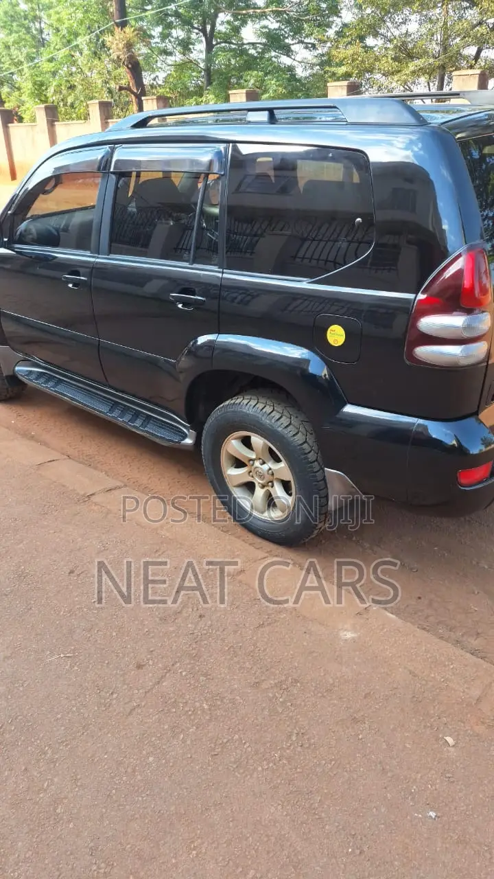 Toyota Land Cruiser Prado 2008 Black