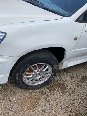 Toyota Harrier 2007 White