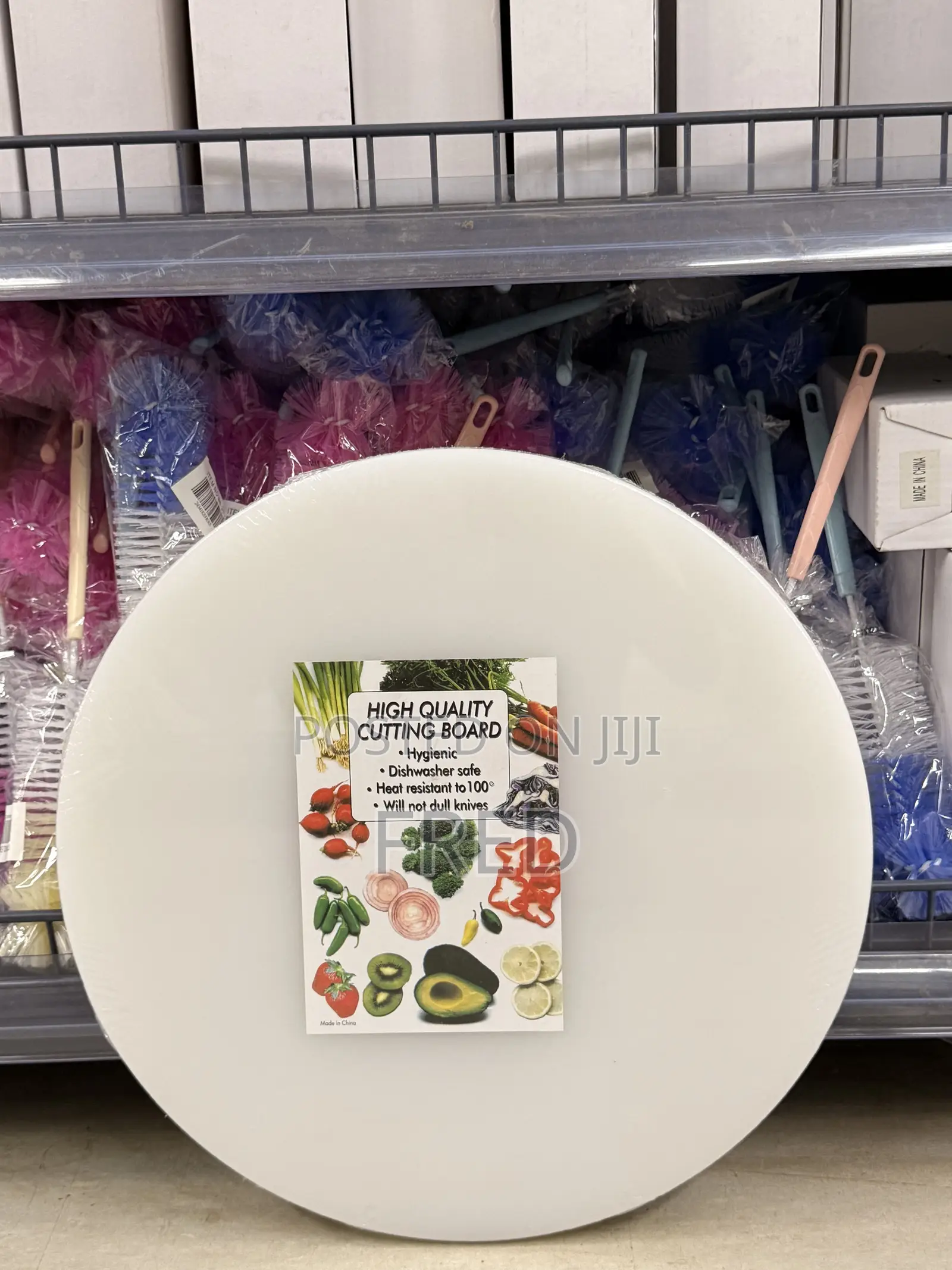 Deram Brand White Round Plastic Chopping Board With A Metal Hanging