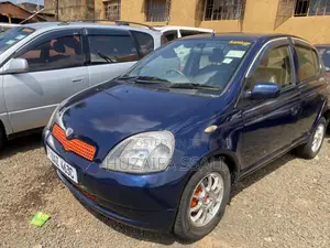 Toyota Vitz 2009 Blue
