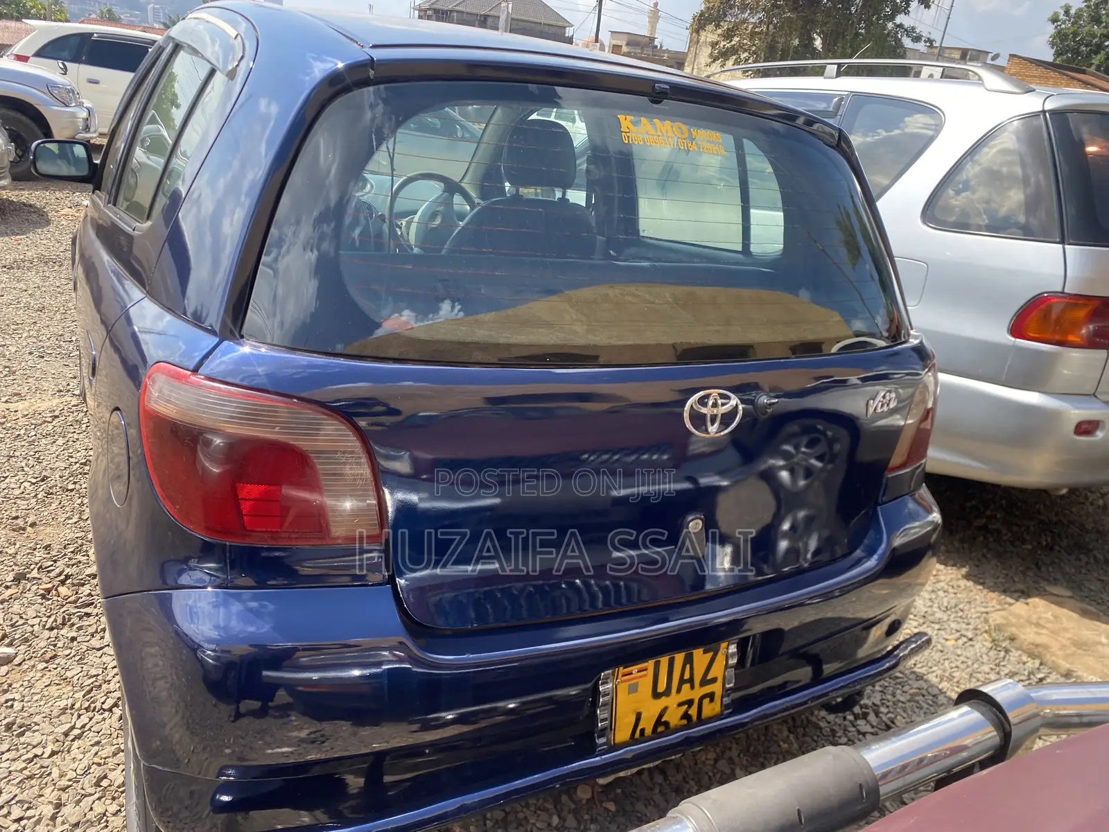 Toyota Vitz 2009 Blue