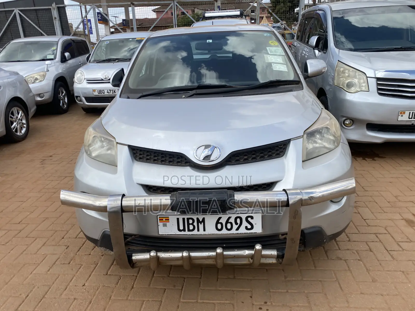 Toyota IST 2010 White