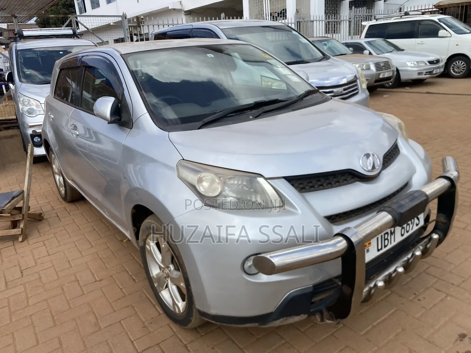 Toyota IST 2010 White