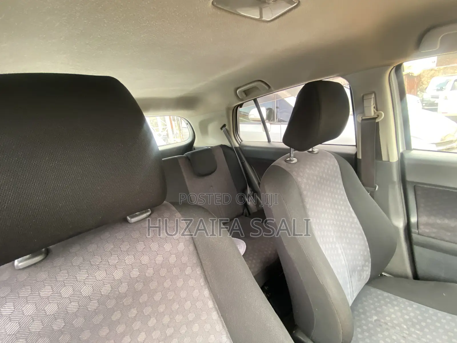 Toyota IST 2010 White
