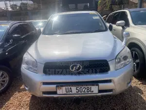 Toyota RAV4 2013 White