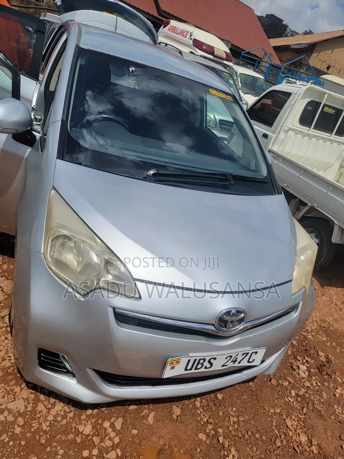Toyota Ractis 2008 Silver