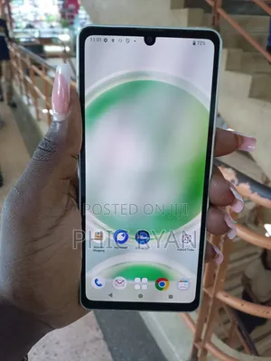 Sharp Aquos Sense 8 128 GB Silver