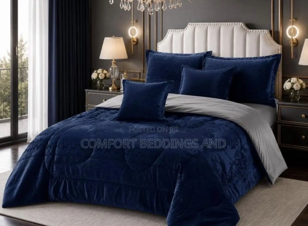 Floral Six Piece Bedsheet Blue