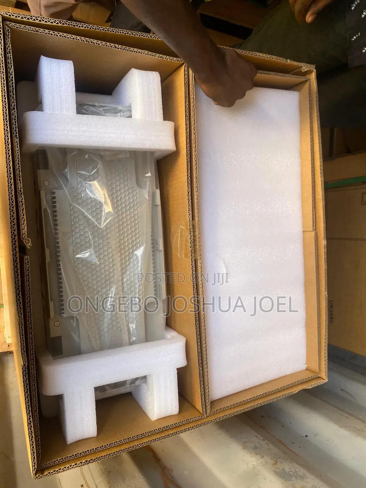 Blue Carbon Lithium Ion Battery