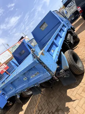 Canter Tipper