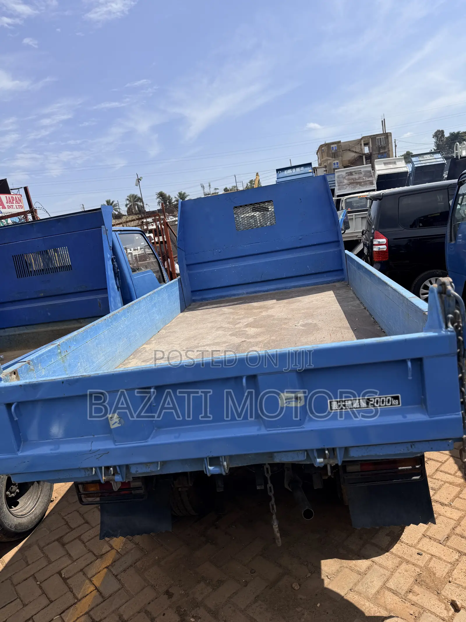 Canter Tipper