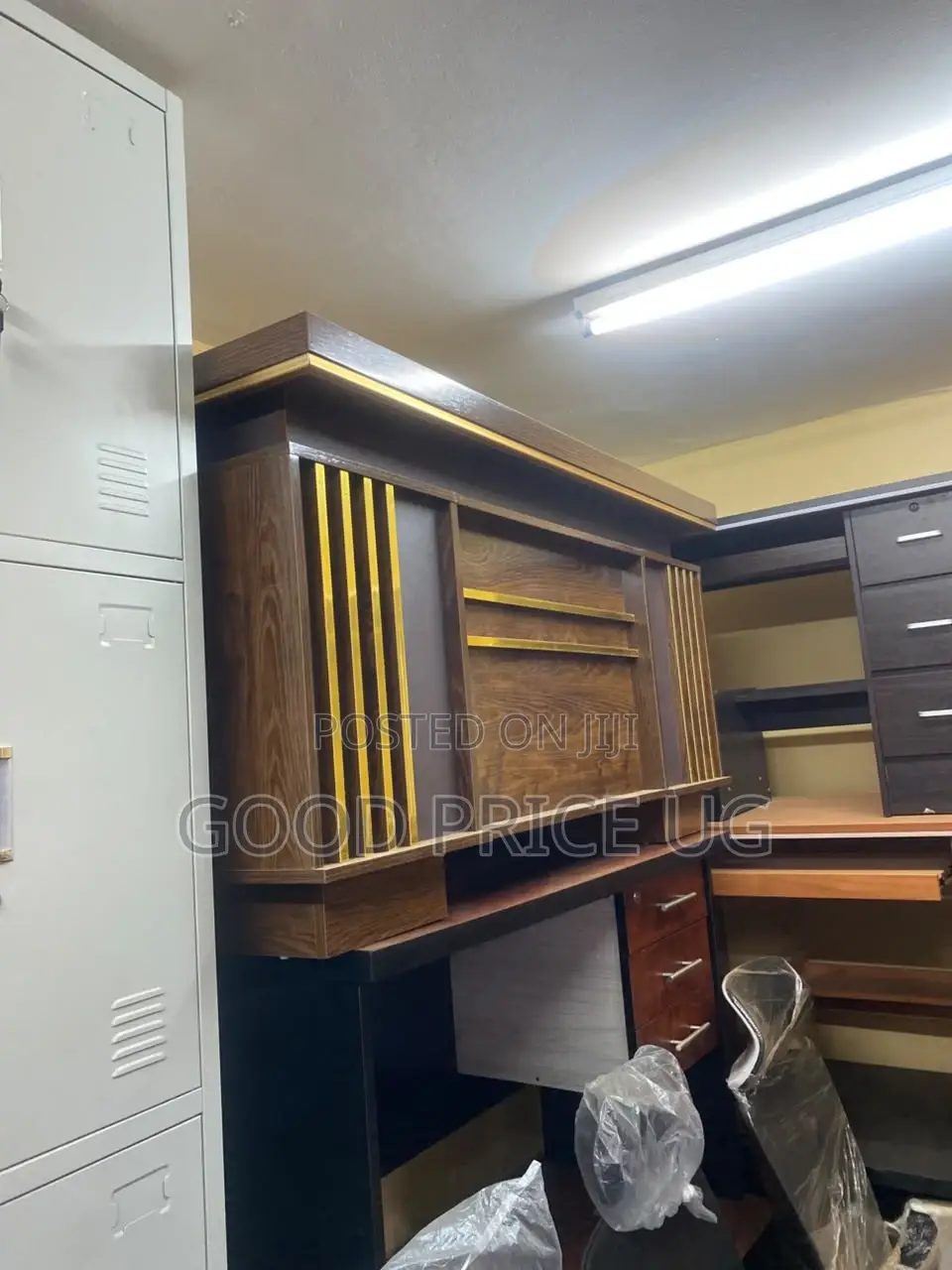 Modern Executive Office Desk