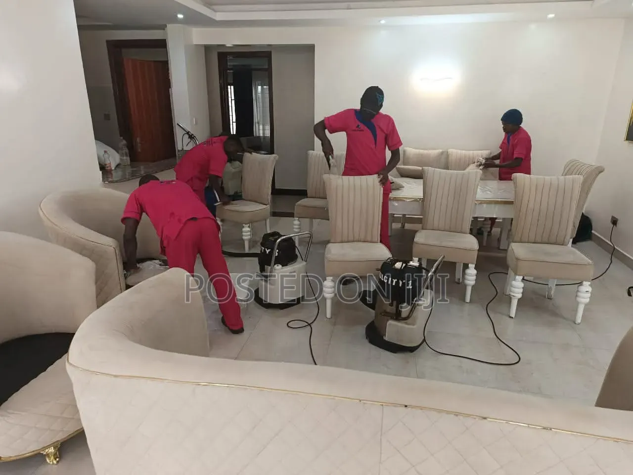 Sofa Set Cleaning Services