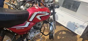 Bajaj Boxer 2025 Red
