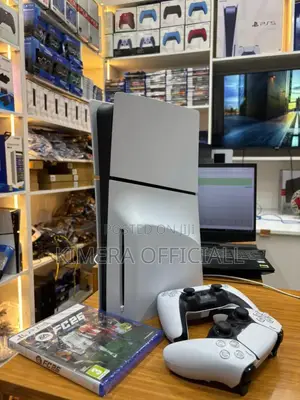 Ps5 Slim Disc Used With 2 Controllers and Games