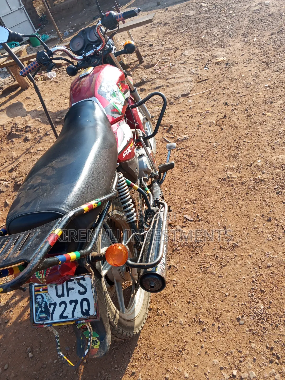 TVS HLX 125 2023 Red