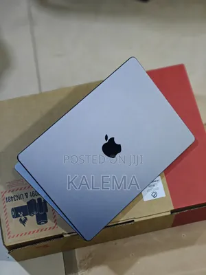 Laptop Apple MacBook Pro 2024 M4 24GB Apple M4 Pro SSD 512GB