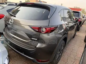 Mazda CX-5 2018 Blue