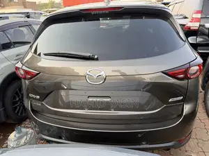 Mazda CX-5 2018 Blue