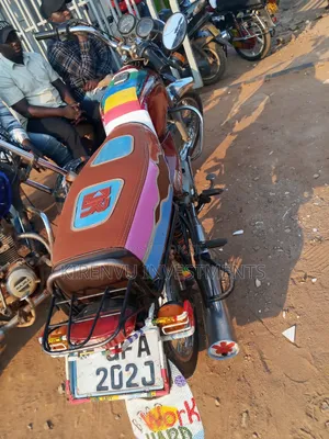 Bajaj Boxer 100 2019 Red