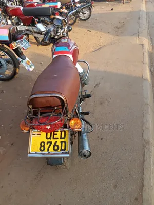 Bajaj Boxer 100 2017 Red