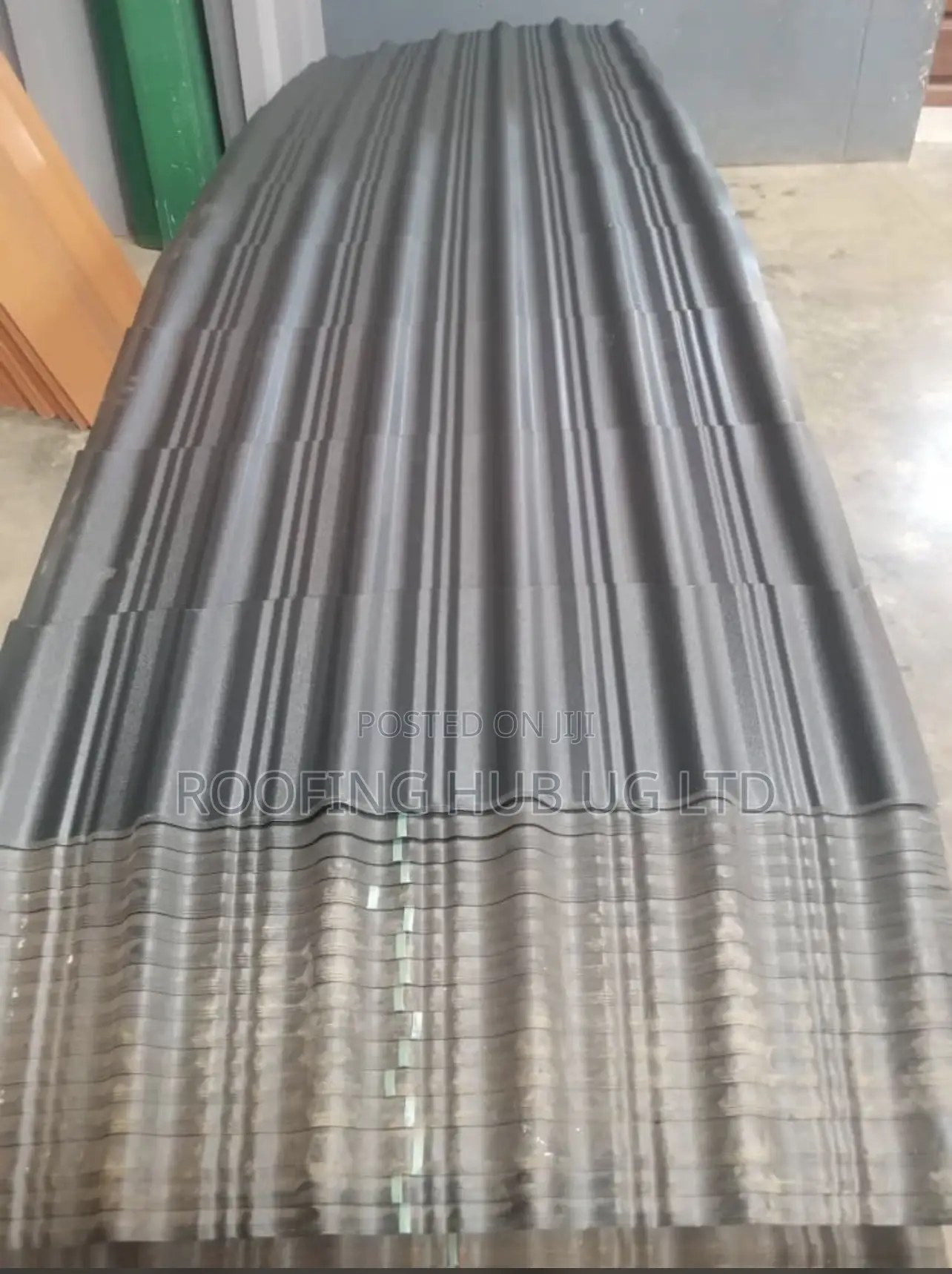 Super Tile Black Gauge 28 ( Roofing)