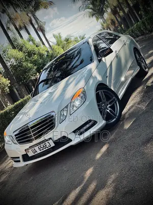 Mercedes-Benz E300 2013 White