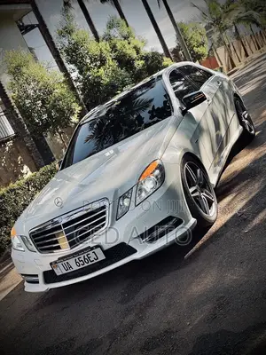 Mercedes-Benz E300 2013 White