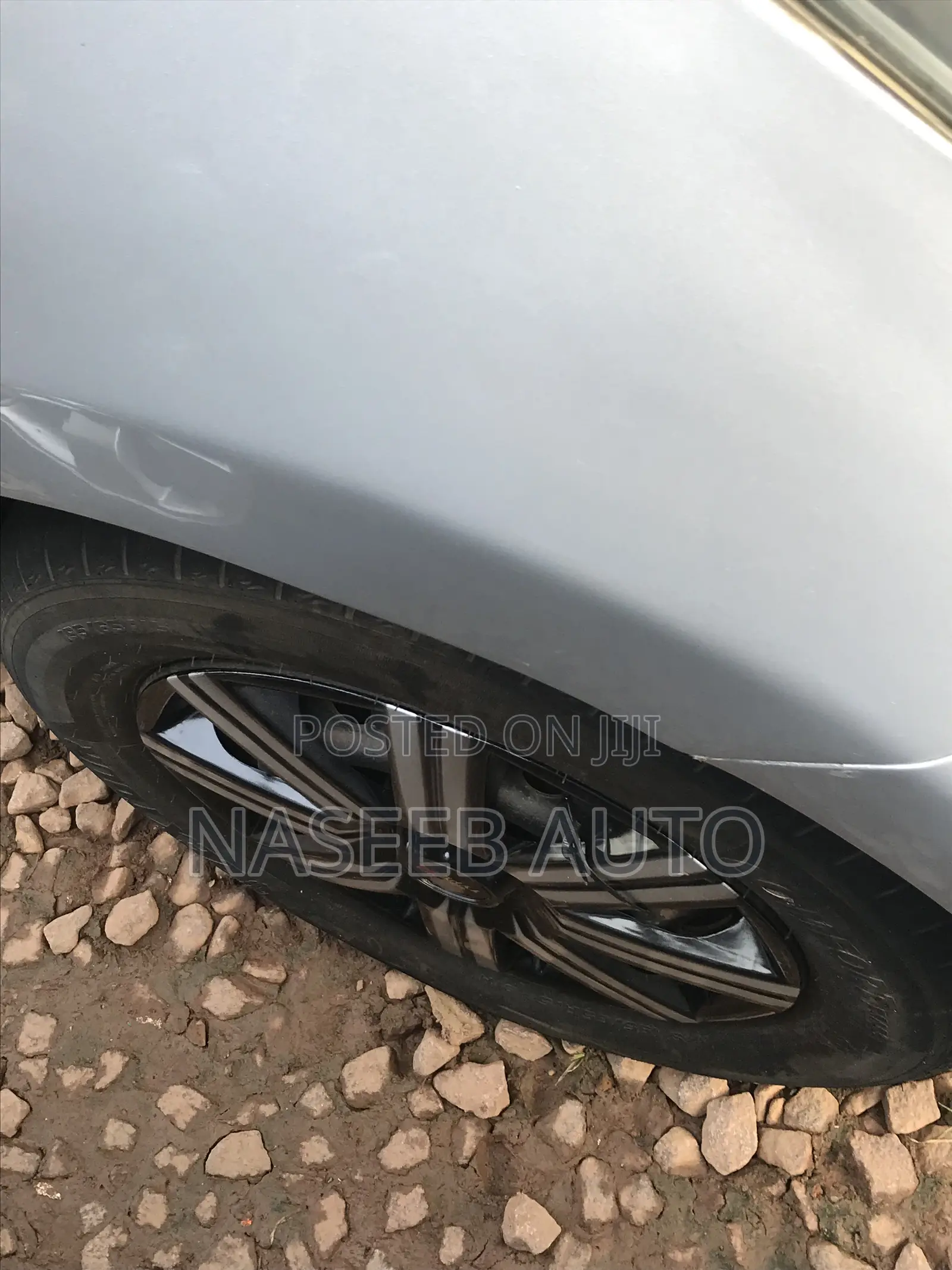 Toyota Ractis 2006 Silver