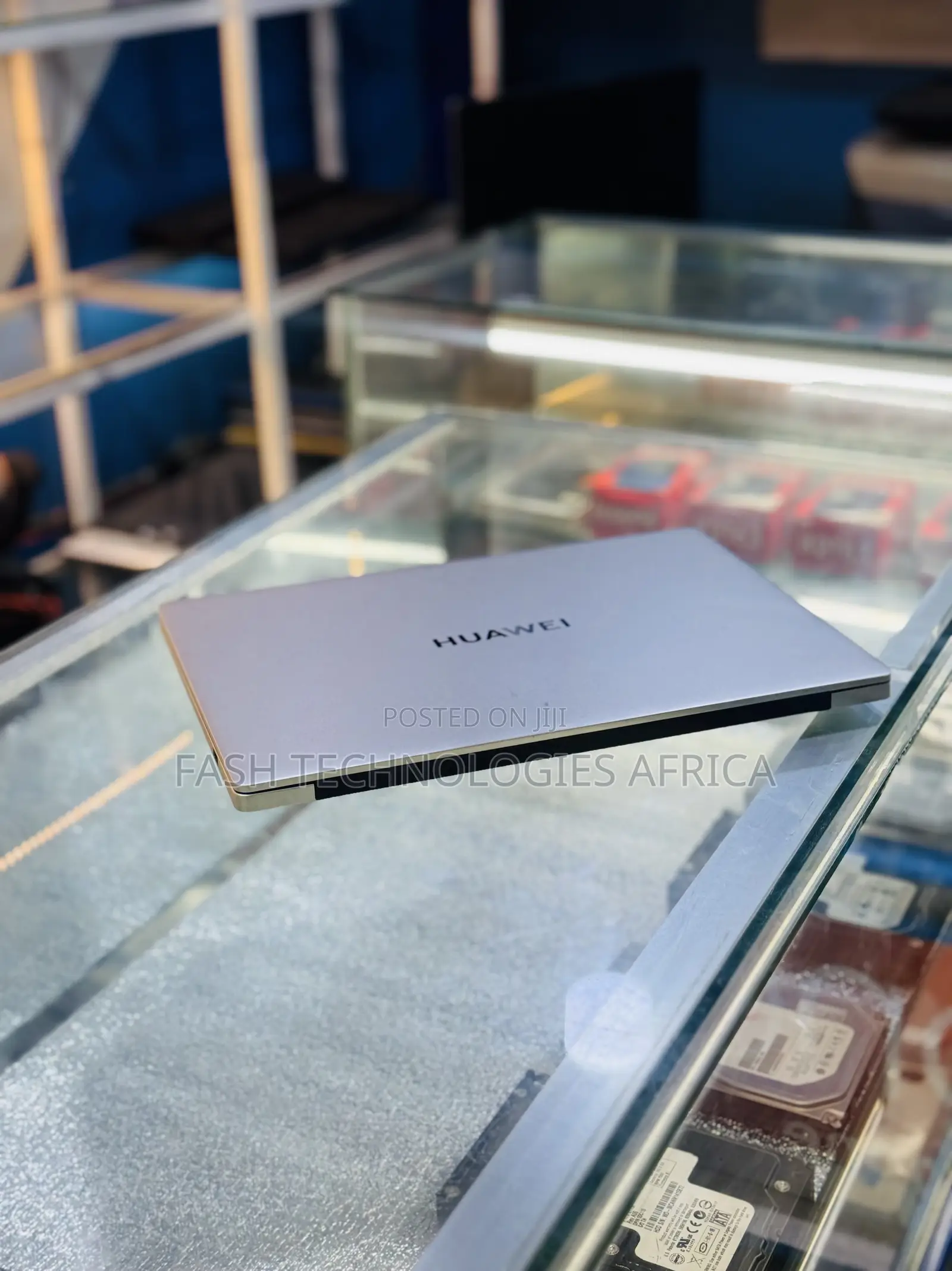 New Laptop Huawei 8GB Intel Core i5 SSD 512GB