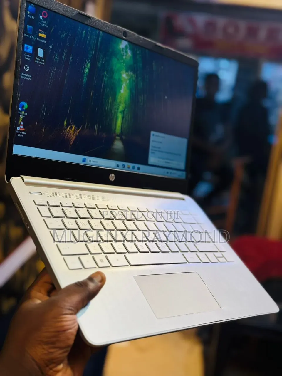 Laptop HP 14S 8GB Intel Core i7 SSD 256GB