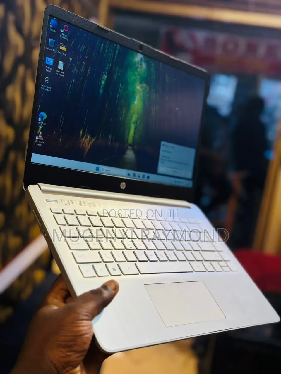 Laptop HP 14S 8GB Intel Core i7 SSD 256GB