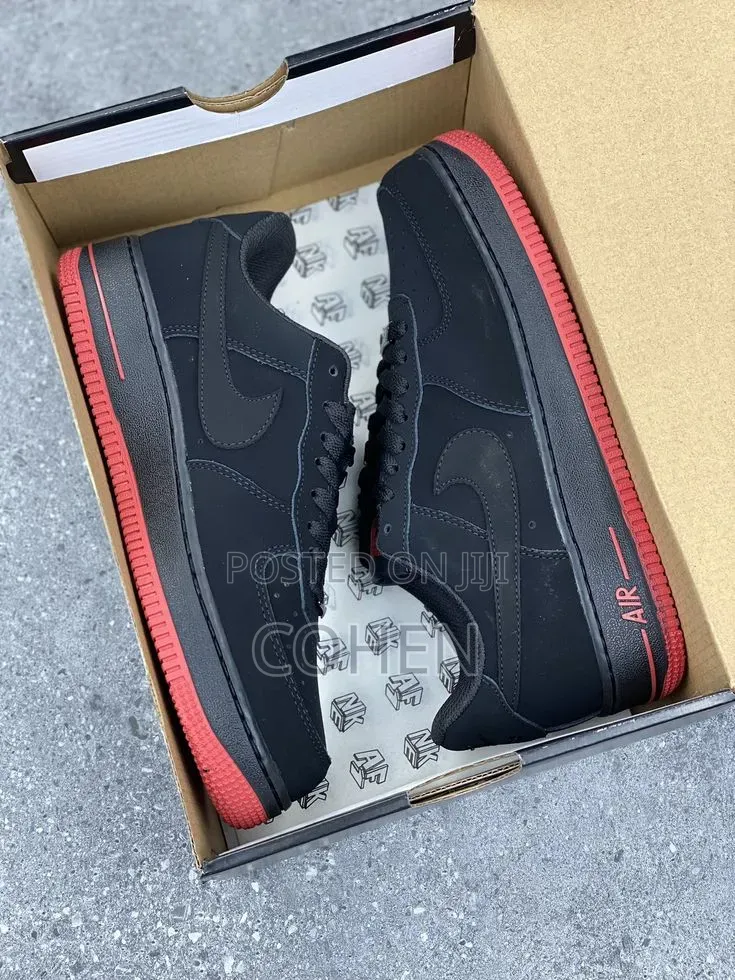 Nike Air Force