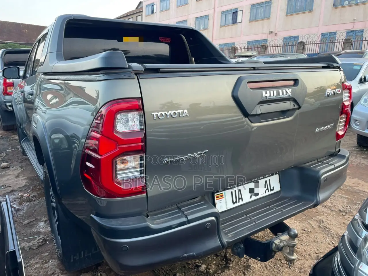 Toyota Hilux 2018 Brown