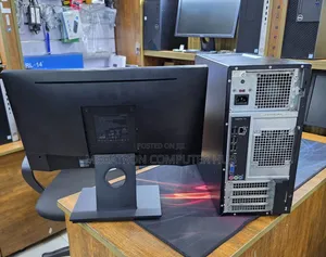 Desktop Computer Dell 4GB Intel HDD 500GB