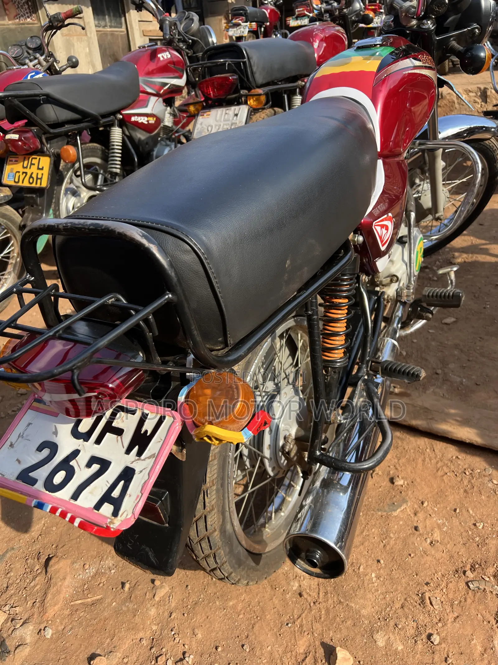 Bajaj Boxer 100 2023 Red