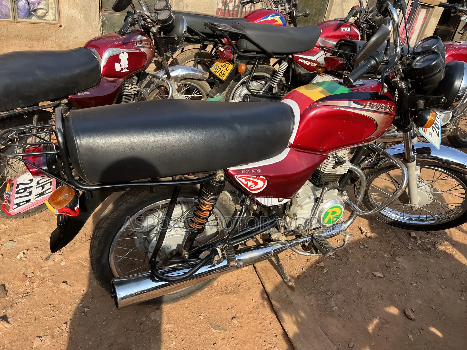 Bajaj Boxer 100 2023 Red