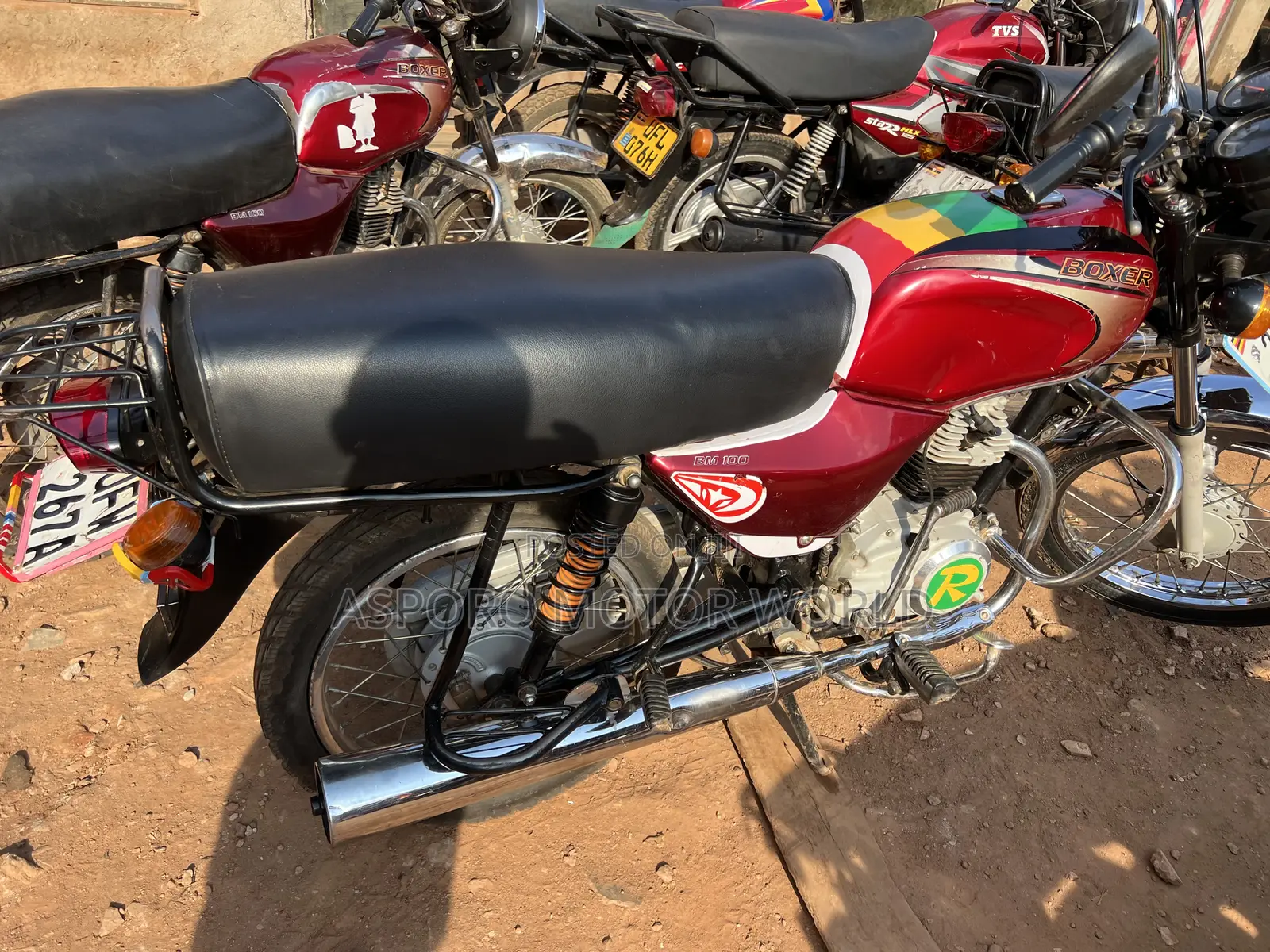Bajaj Boxer 100 2023 Red