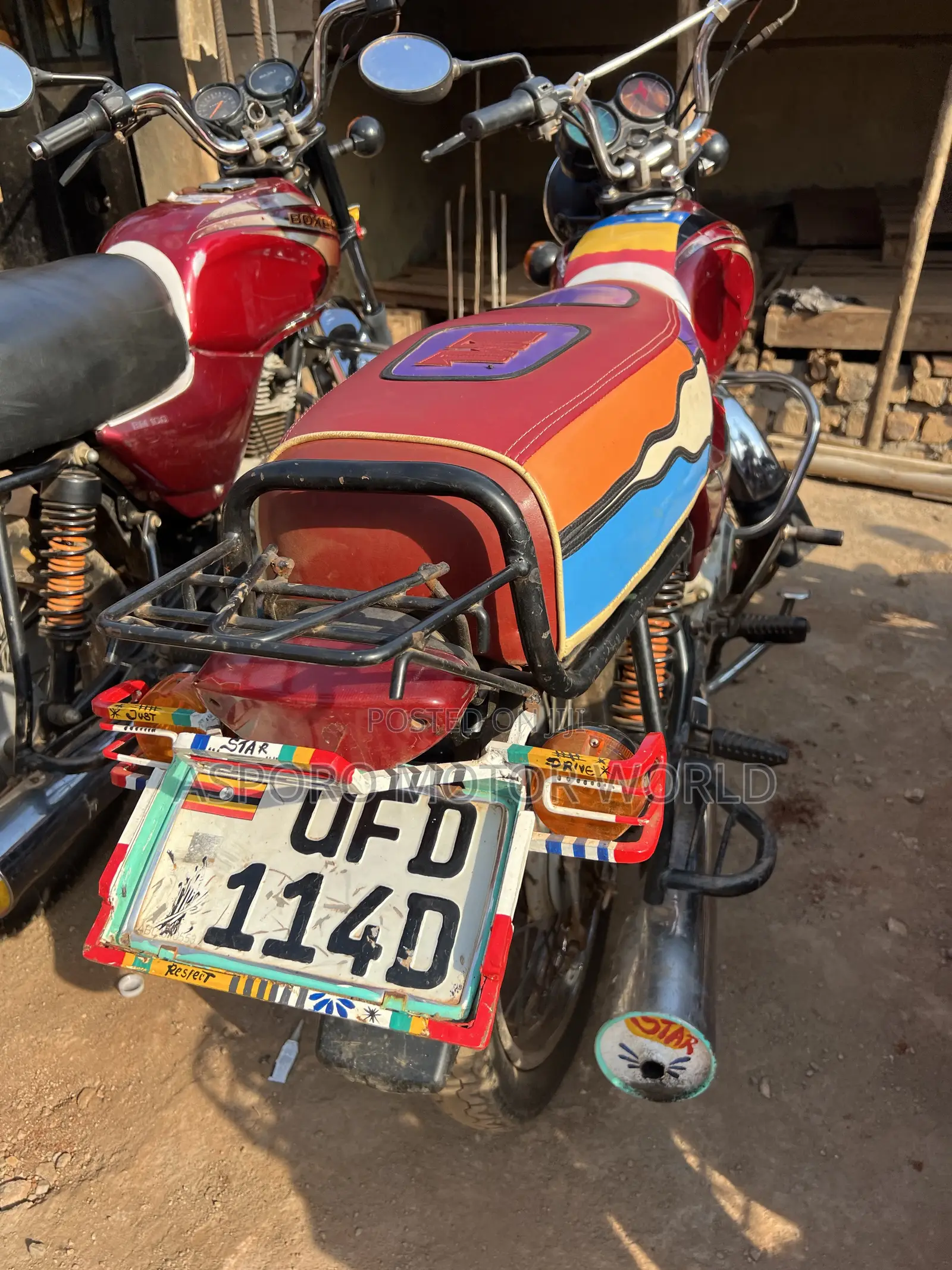 Bajaj Boxer 100 2023 Red