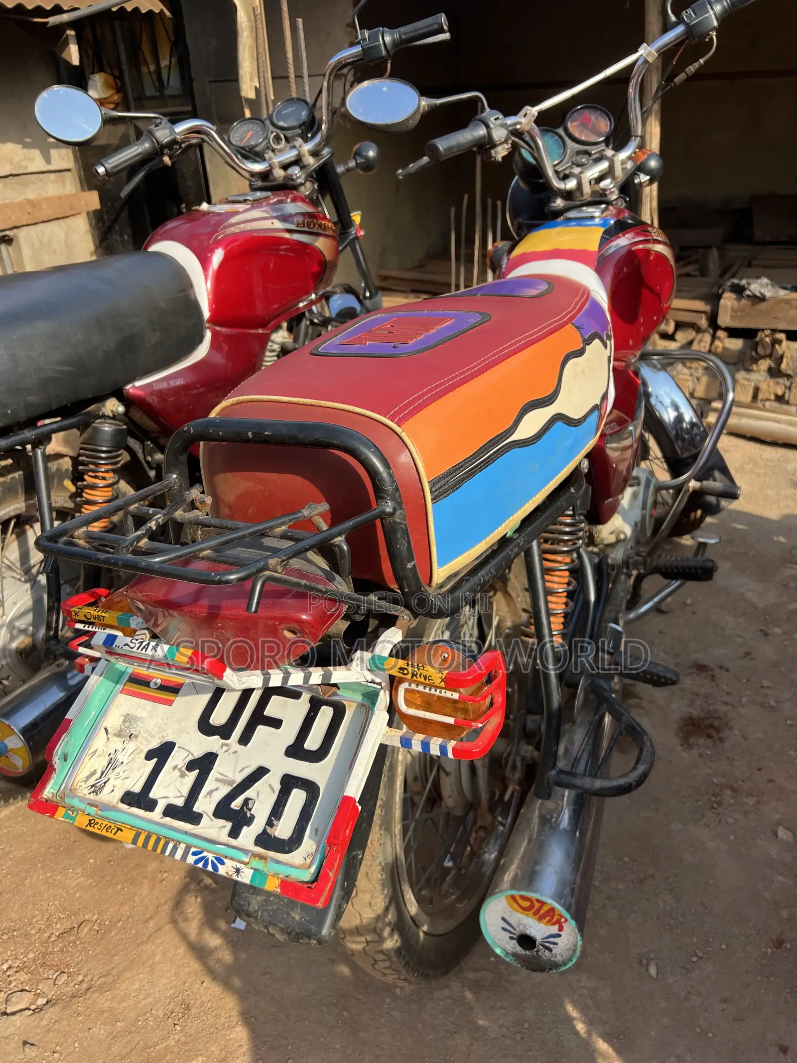 Bajaj Boxer 100 2023 Red