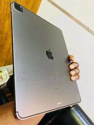 Apple iPad Pro 12.9 (2020) 128 GB Silver