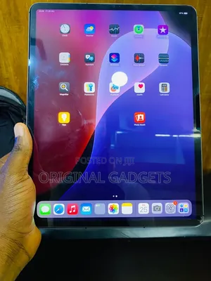 Apple iPad Pro 12.9 (2020) 128 GB Silver