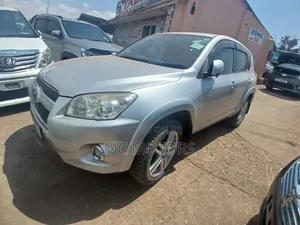 Toyota RAV4 2012 Silver