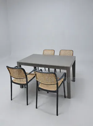Elevated Modern Plastic Table and Chairs Plastic Table and Chairs