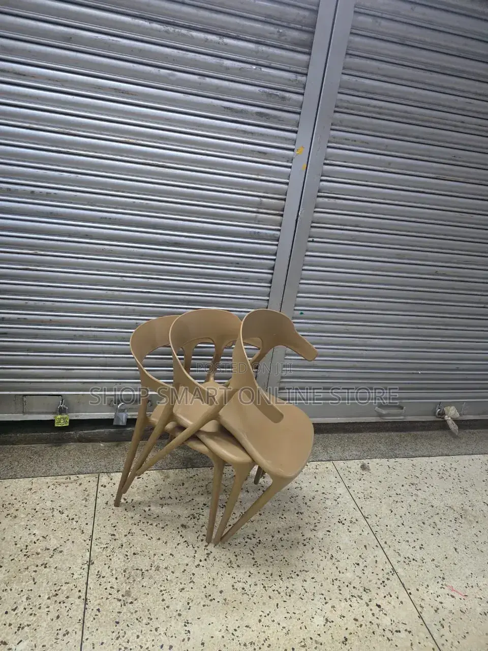 Belovely Plastic Chairs Plastic Chairs