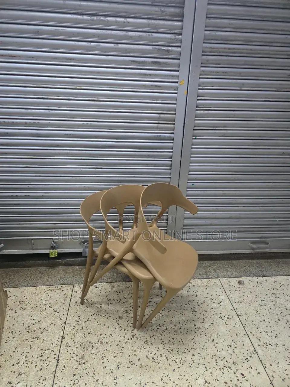 Belovely Plastic Chairs Plastic Chairs
