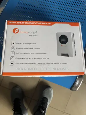 45a MPPT Charging Controller