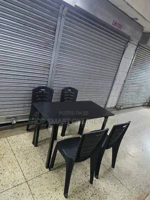 Folding Restaurant Table and Chairs
